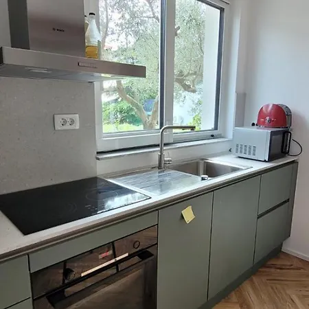 Appartement Ally With Sea View In *